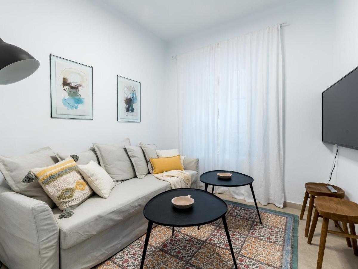 Unique Homes La Juderia Parking & Jacuzzi Sevilla Bagian luar foto